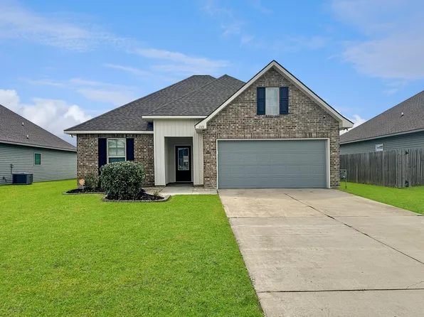 1813 Bass Run Ln, Lake Charles, LA 70611