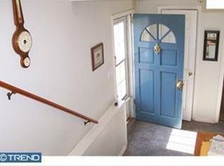 72 Lions Dr, Morrisville, PA 19067