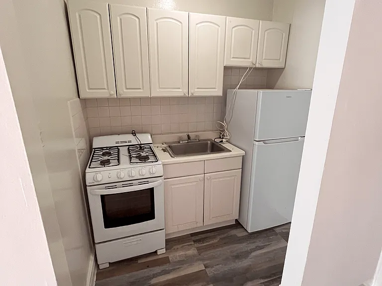 4606 N. Hermitage — Photo 15