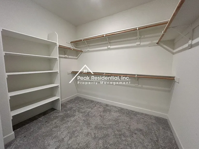 5725 Harveston Way — Photo 30