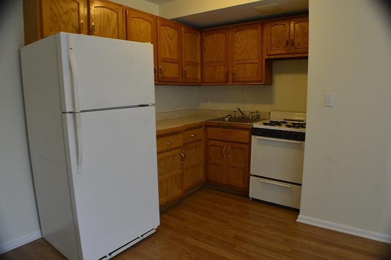 1st image of 4903 W Fullerton Ave APT 205