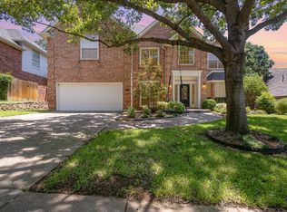 1819 Haydenbend Cir, Grapevine, TX 76051
