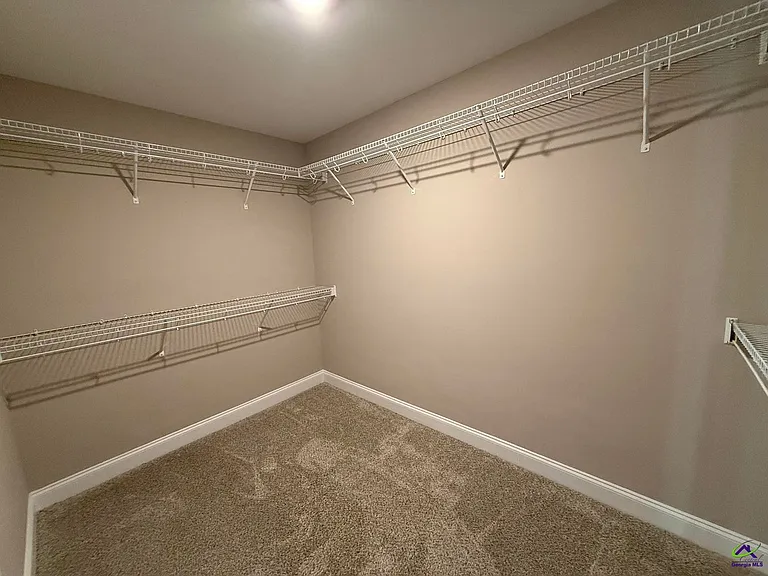 313 Creek Ridge Dr — Photo 15
