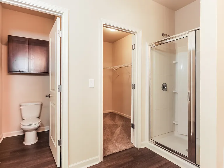 325 Clover Cir — Photo 10
