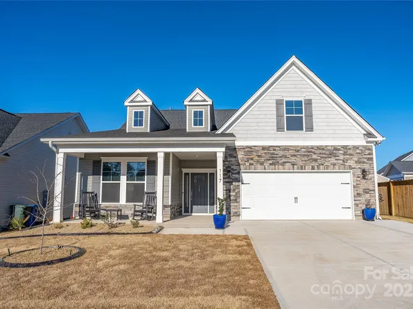 117 Bolter Ln, Elgin, SC 29045