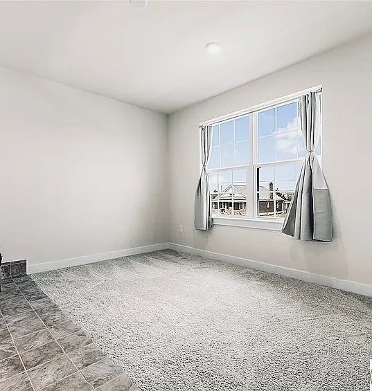 1124 Nursery St — Photo 9