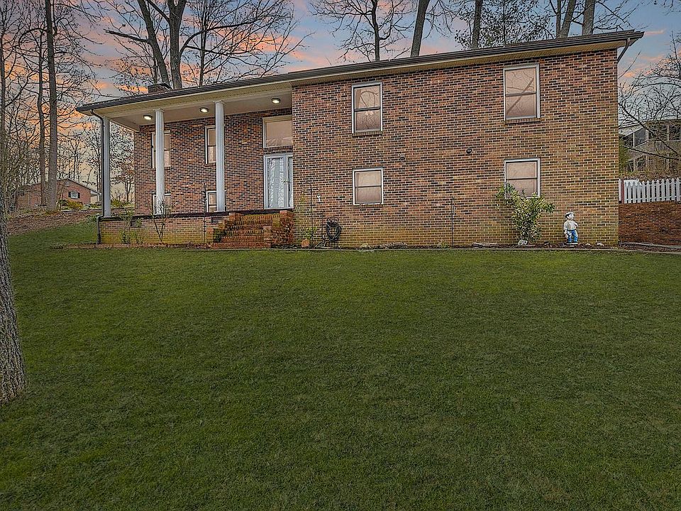 1st image of 129 Amity Dr