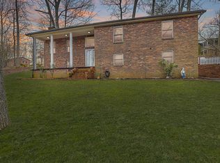 129 Amity Dr, Bristol, TN 37620