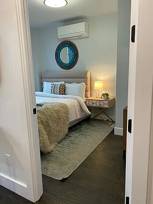 Rented by Lodger Corp | media 8