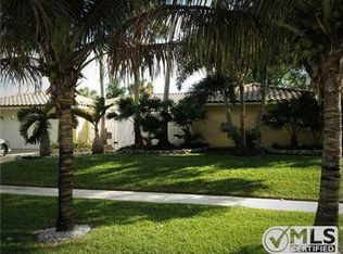 2132 Radnor Rd, North Palm Beach, FL 33408