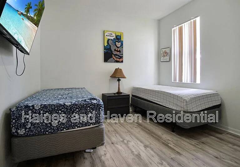 546 Pineloch Dr — Photo 23