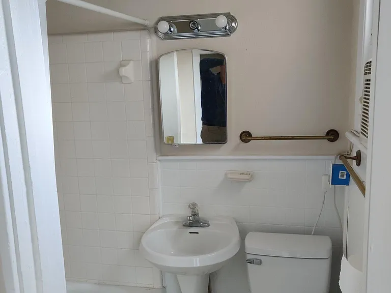 1722 Hampton St #1 — Photo 9