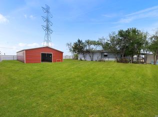 2490 Schwab Rd #8, Seguin, TX 78155