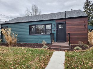 1231 14th St, Bettendorf, IA 52722