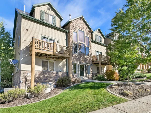 3521 N Fox Run Dr E APT 803, Eden, UT 84310