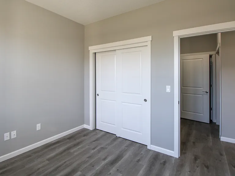 579 SE Shire Ln — Photo 14
