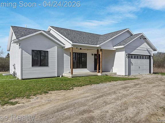 2nd image of 4399 E Bristol Rd