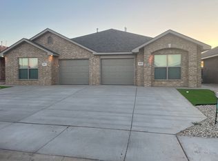 2009 Aberdeen Ave, Wolfforth, TX 79382