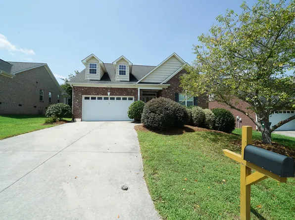 4642 Center Rock Ct, Winston Salem, NC 27127