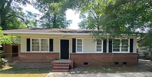 2840 Walker St Photo 1