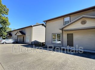 109 Botley Ln APT 6, Hurricane, WV 25526
