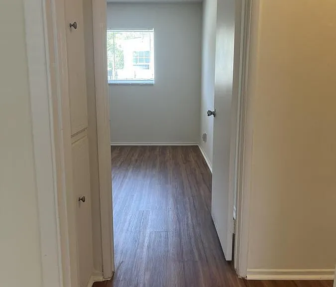 1900 Dracena Dr #1 — Photo 25