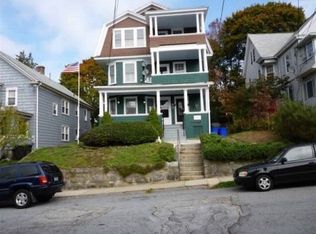 75 West St, New London, CT 06320