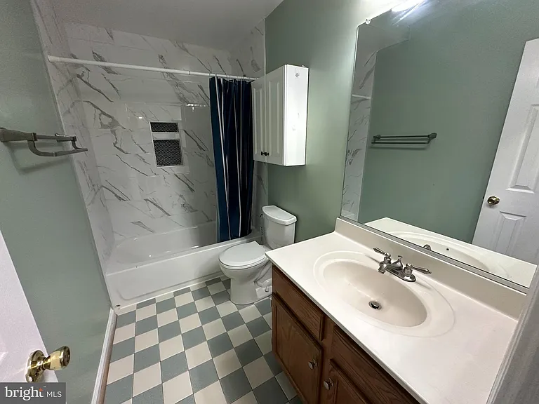 1623 Angelwing Dr #B — Photo 13