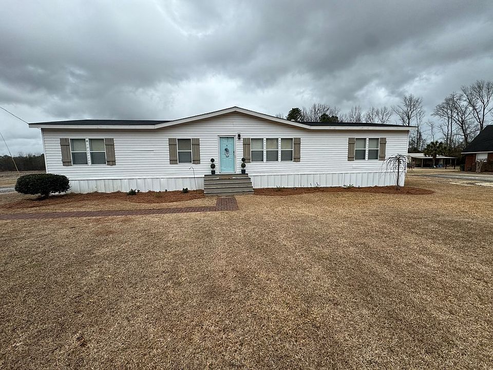 2nd image of 3565 Cox Rd