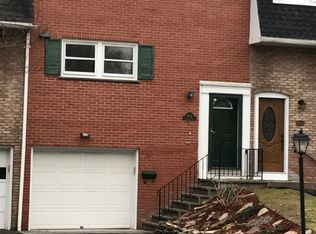 4308 Belmont Dr, Liverpool, NY 13090
