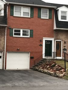 4308 Belmont Dr, Liverpool, NY, 13090