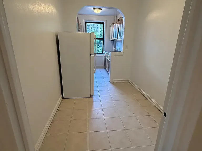 195 Bennett Ave #5H — Photo 6