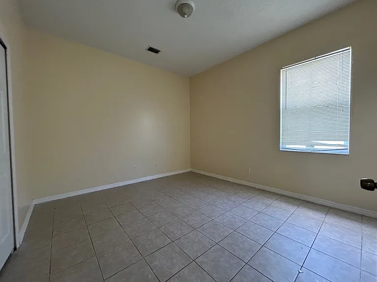 13367 Luxbury Loop — Photo 6