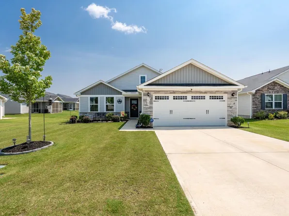 1064 Rev Robert Reid St, Woodruff, SC 29388