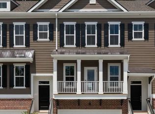1877 Carolina Towne Ct, Mount Pleasant, SC 29464