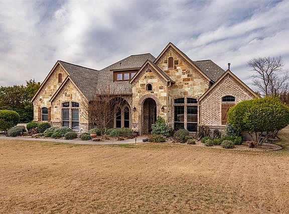 3rd image of 4908 Arbor Mill Dr