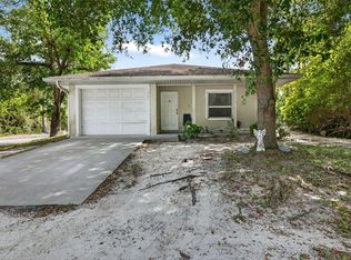 925 11th St SW, Vero Beach, FL 32962