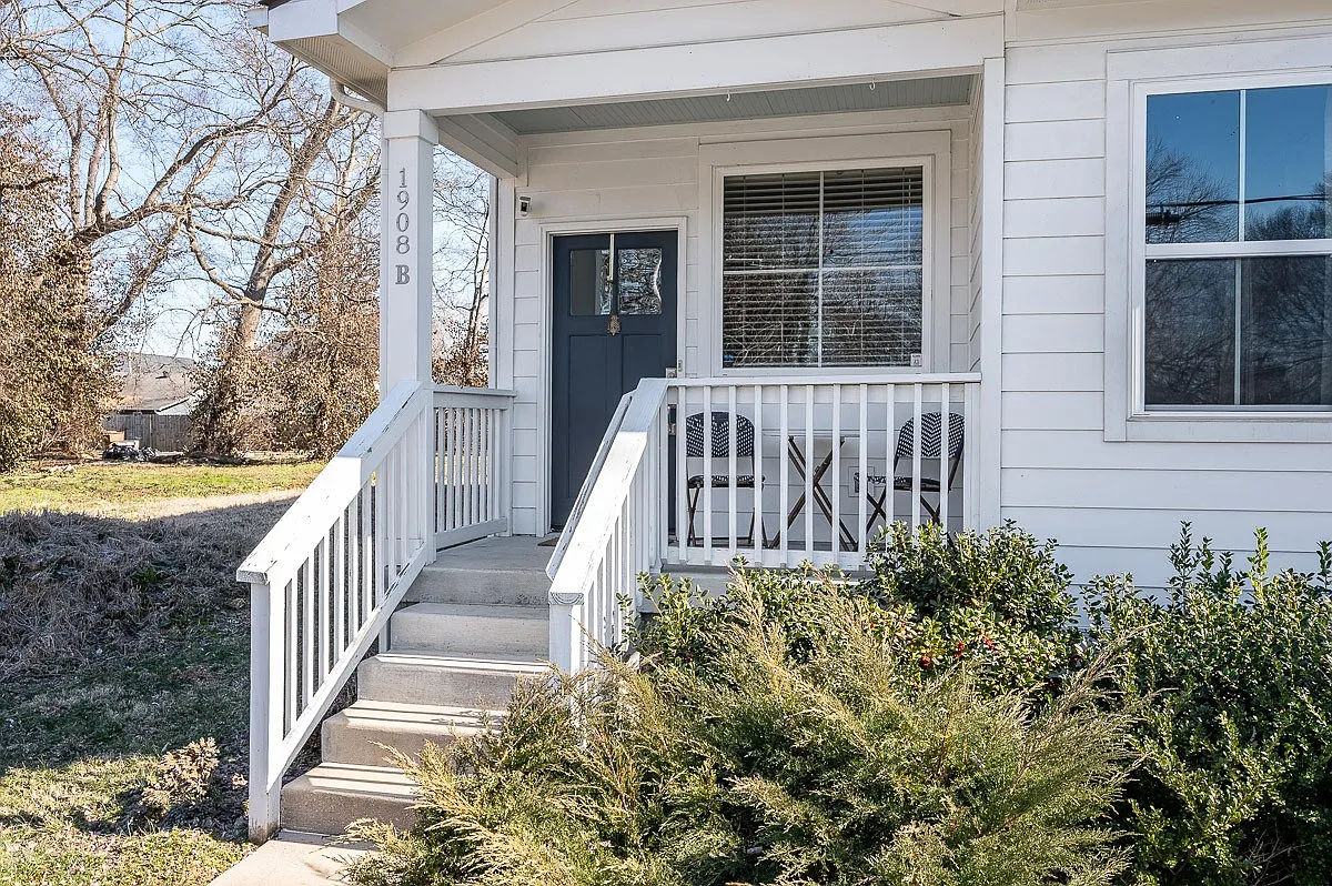 3 bed, 2.5 bath, 1825 sqft, $2,645 — Photo 4