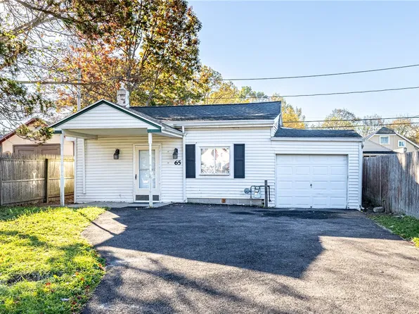 65 Wheeldon Dr, Rochester, NY 14616