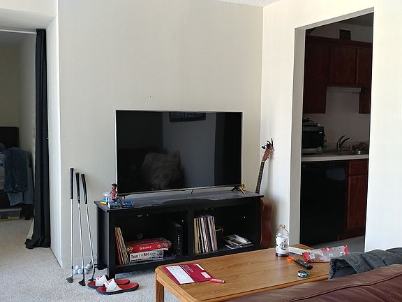 5th image of 200 N Dearborn St Unit 2901