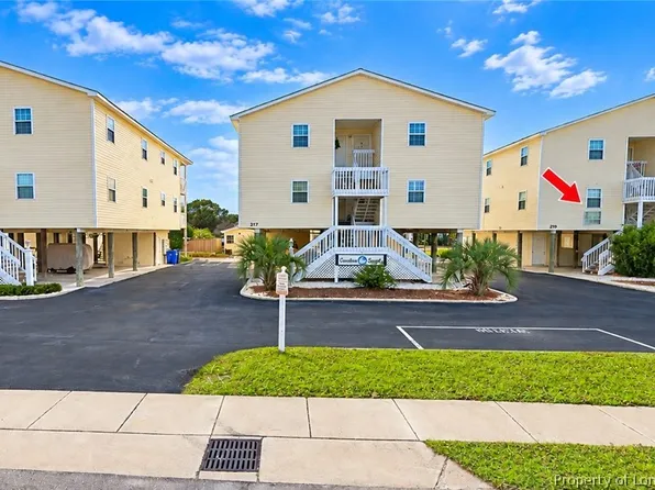 219 Atlanta Ave APT 1A, Carolina Beach, NC 28428