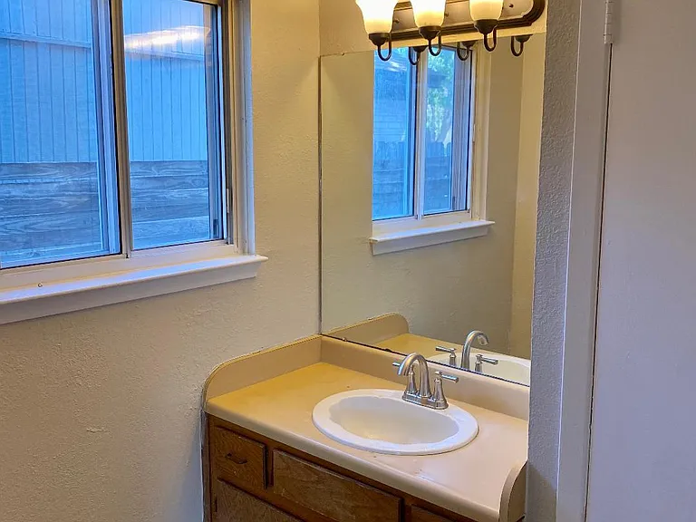 6022 Ridge Glade St — Photo 10