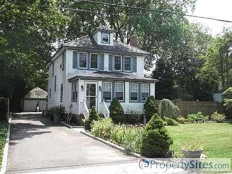 2nd image of 105 Iroquois Dr