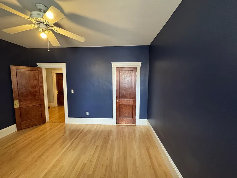 12 Royce Rd #4 — Photo 4