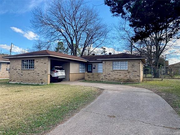 2nd image of 1303 S Gibson Cir