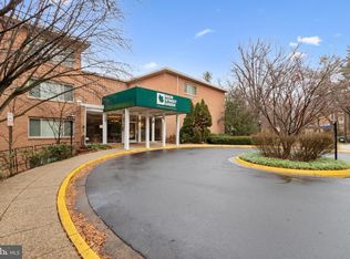 10570 Main St APT 401, Fairfax, VA 22030