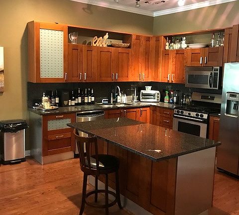 2nd image of 2626 N Lincoln Ave APT 201