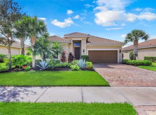9308 Fieldstone Ln, Naples, FL 34120