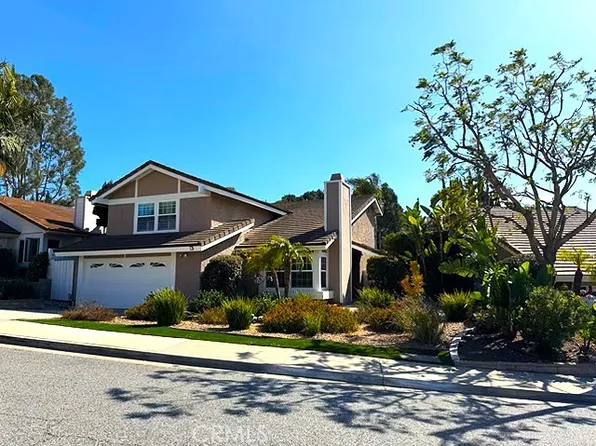 7 Carob Dr, Thousand Oaks, CA 91320