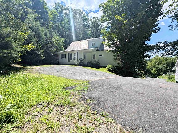 3rd image of 60 James Street